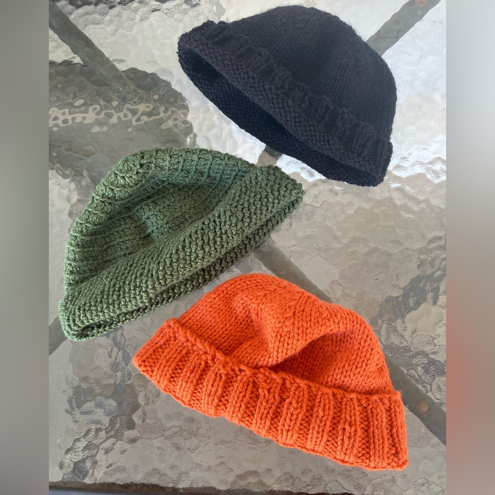 Men Fisherman Short Way Beanies-Adult/Teen Fit -Orange Has Sold